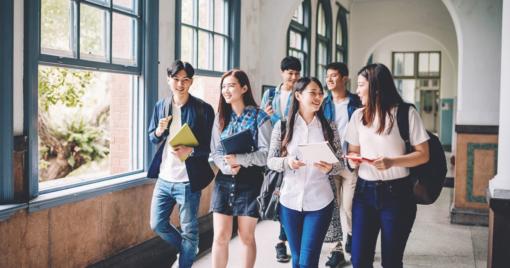 your_first_day_of_university-1024x538.jpg