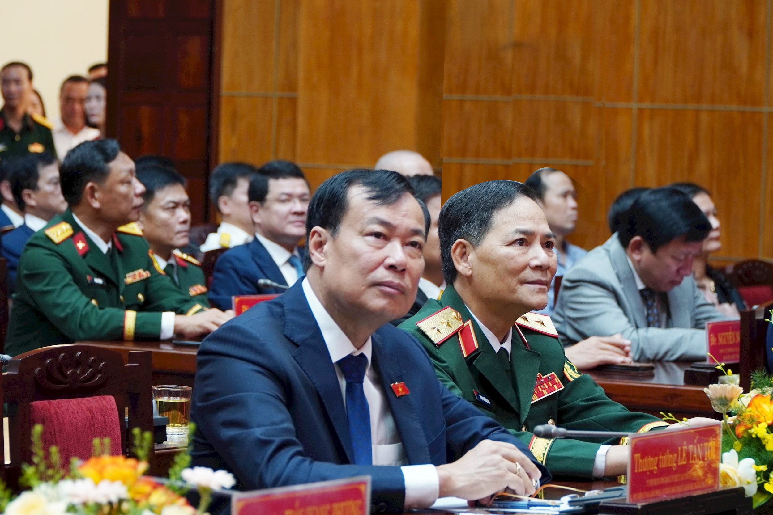 Ủy viên Trung ương Đảng, Chủ nhiệm Ủy ban Quốc phòng, An ninh và Đối ngoại, Thượng tướng Lê Tấn Tới tại lễ công bố.