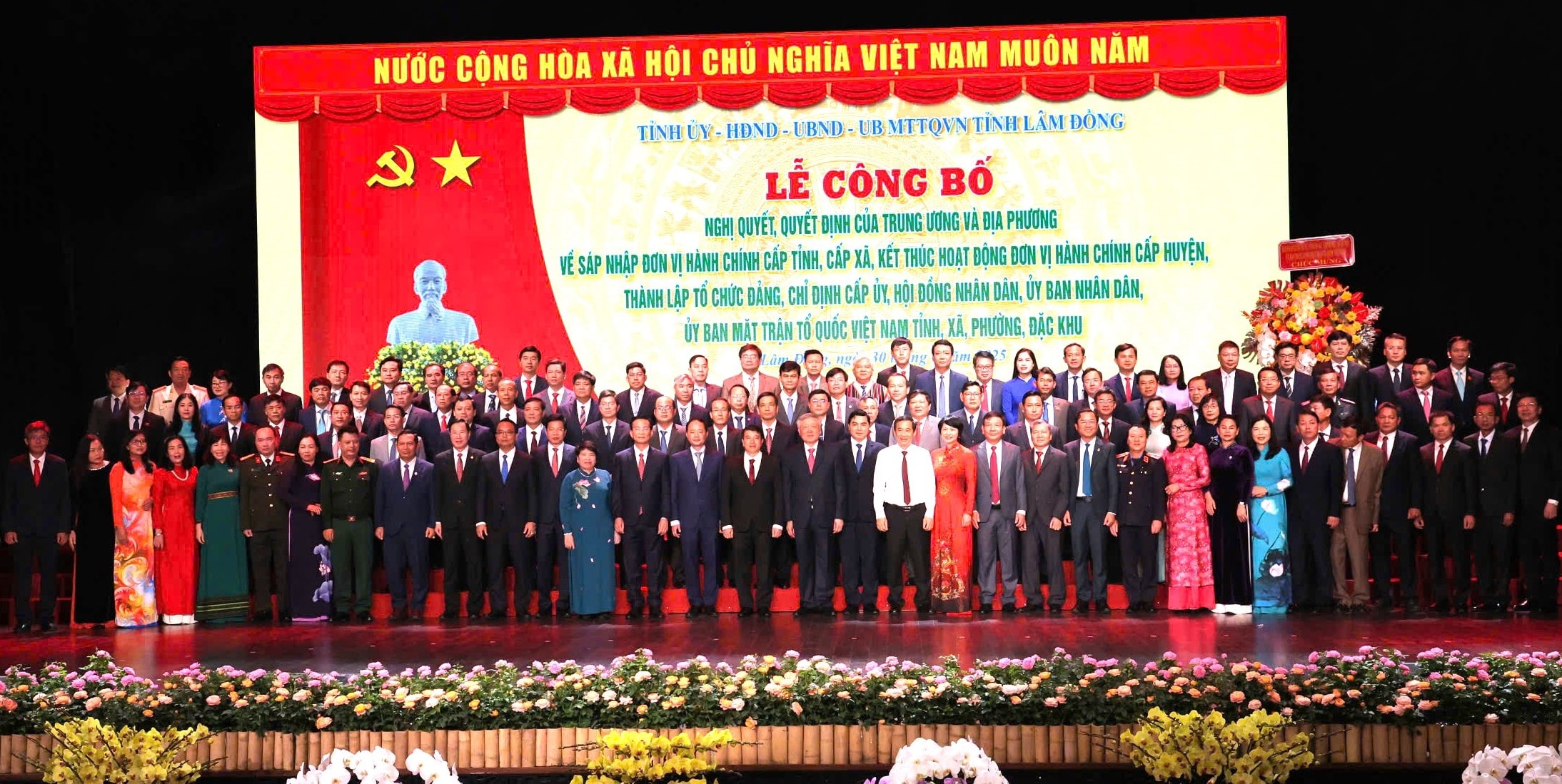 Ban Chấp hành Đảng bộ tỉnh Lâm Đồng mới ra mắt gồm 95 đồng chí