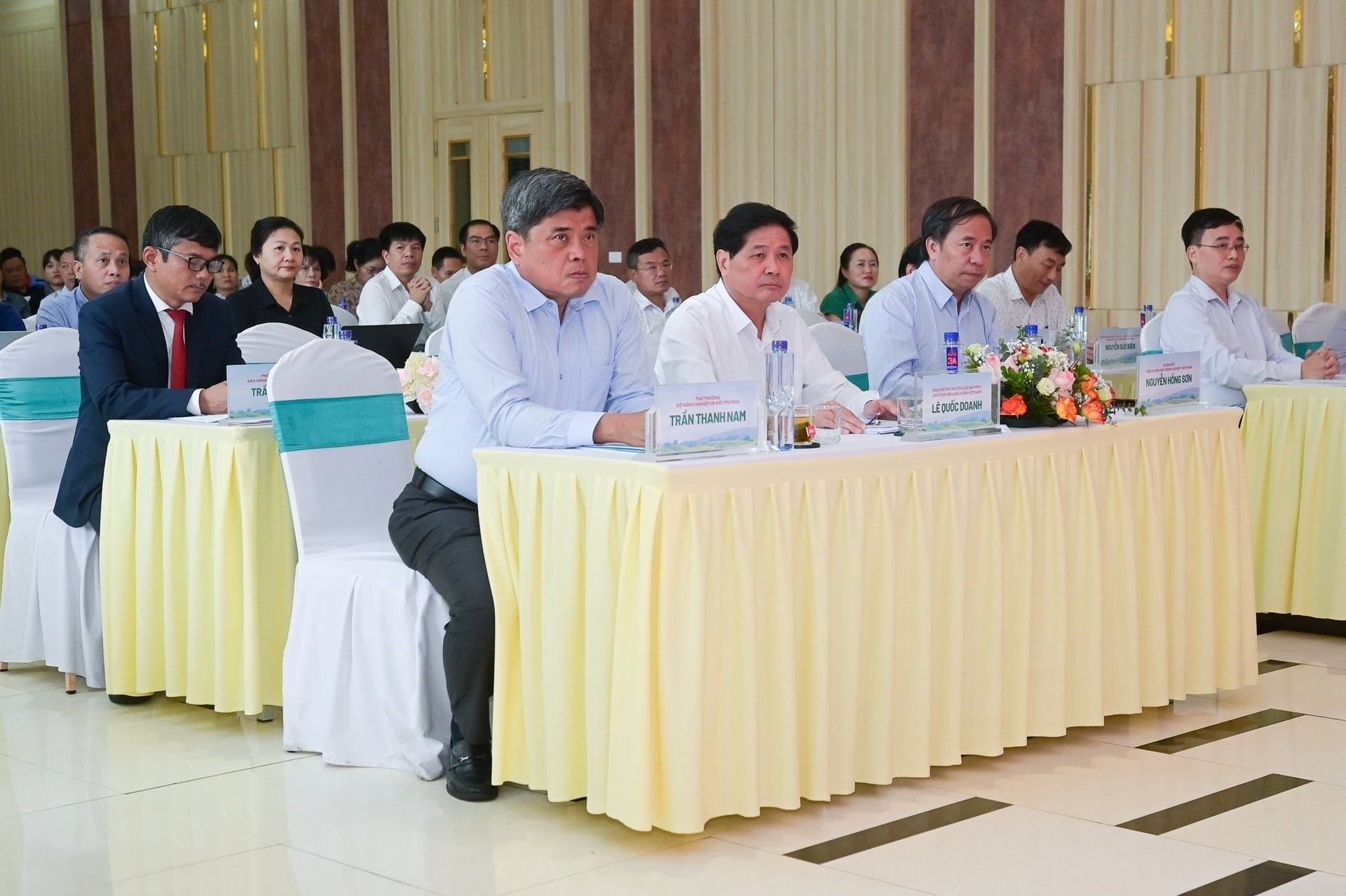 Thứ trưởng Trần Thanh Nam