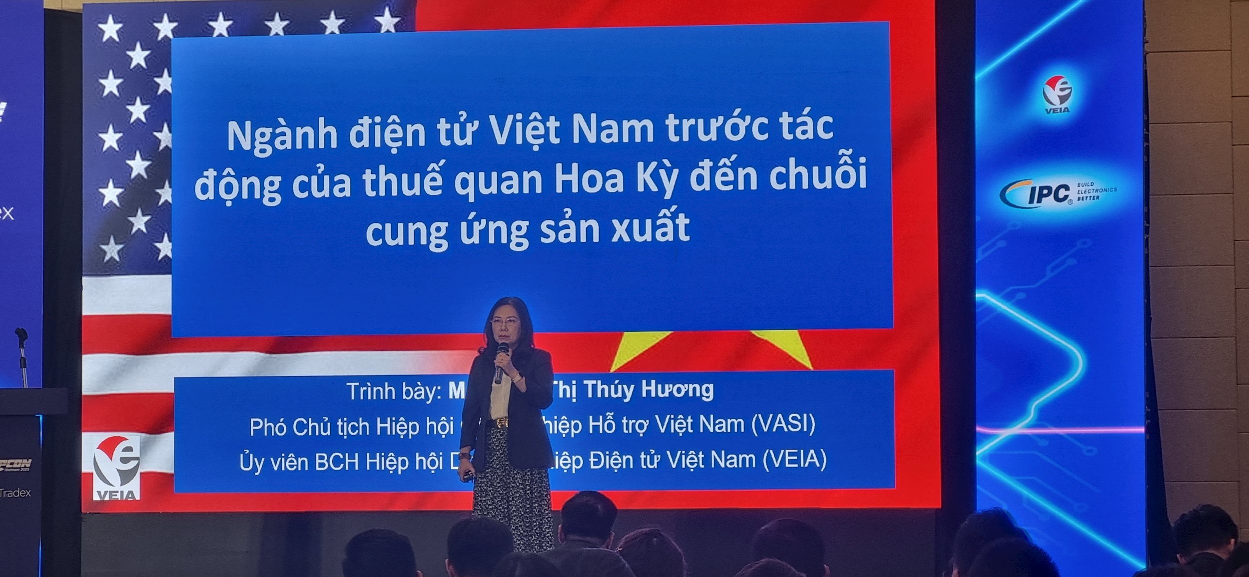 bà Hương