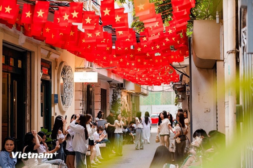 This year’s celebrations marking the 80th anniversary of the August Revolution and National Day (September 2) will feature a range of special activities. (Illustrative photo: VNA)