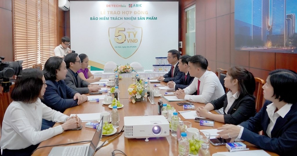 Toàn cảnh buổi lễ ký kết thỏa thuận hợp tác