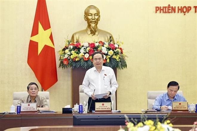 NA Chairman Tran Thanh Man speaks at the meeting. (Photo: VNA) vna-potal-chu-tich-quoc-hoi-phat-bieu-khai-mac-phien-hop-thu-47-cua-uy-ban-thuong-vu-quoc-hoi-8140781.jpg