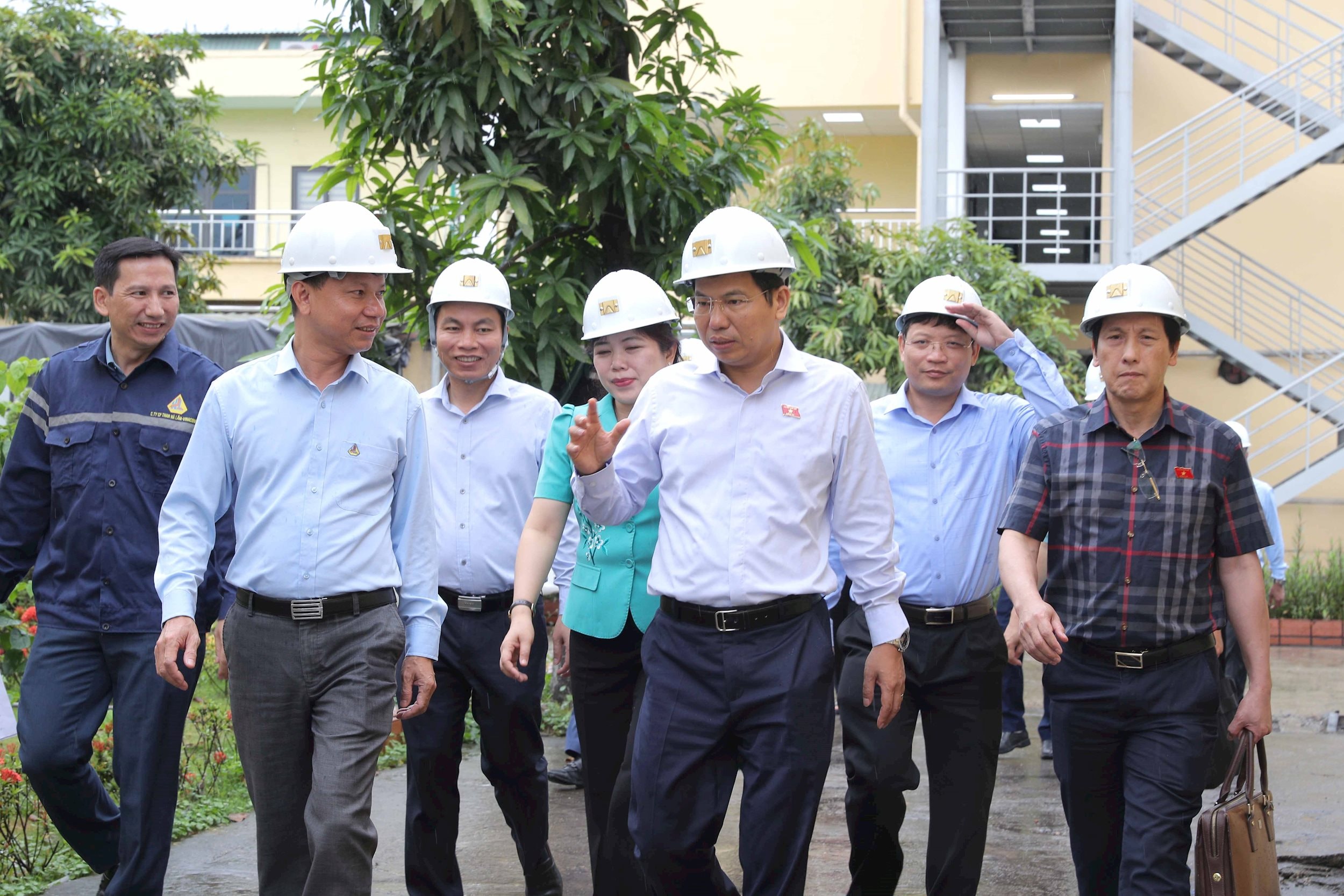 Đoàn Giám sát tại Công ty CP Than Hà Lầm 1