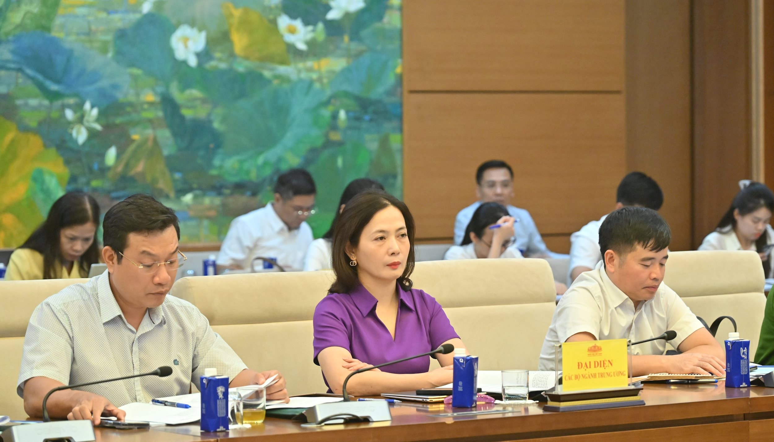 Các đại biểu tại cuộc làm việcVQK_9783