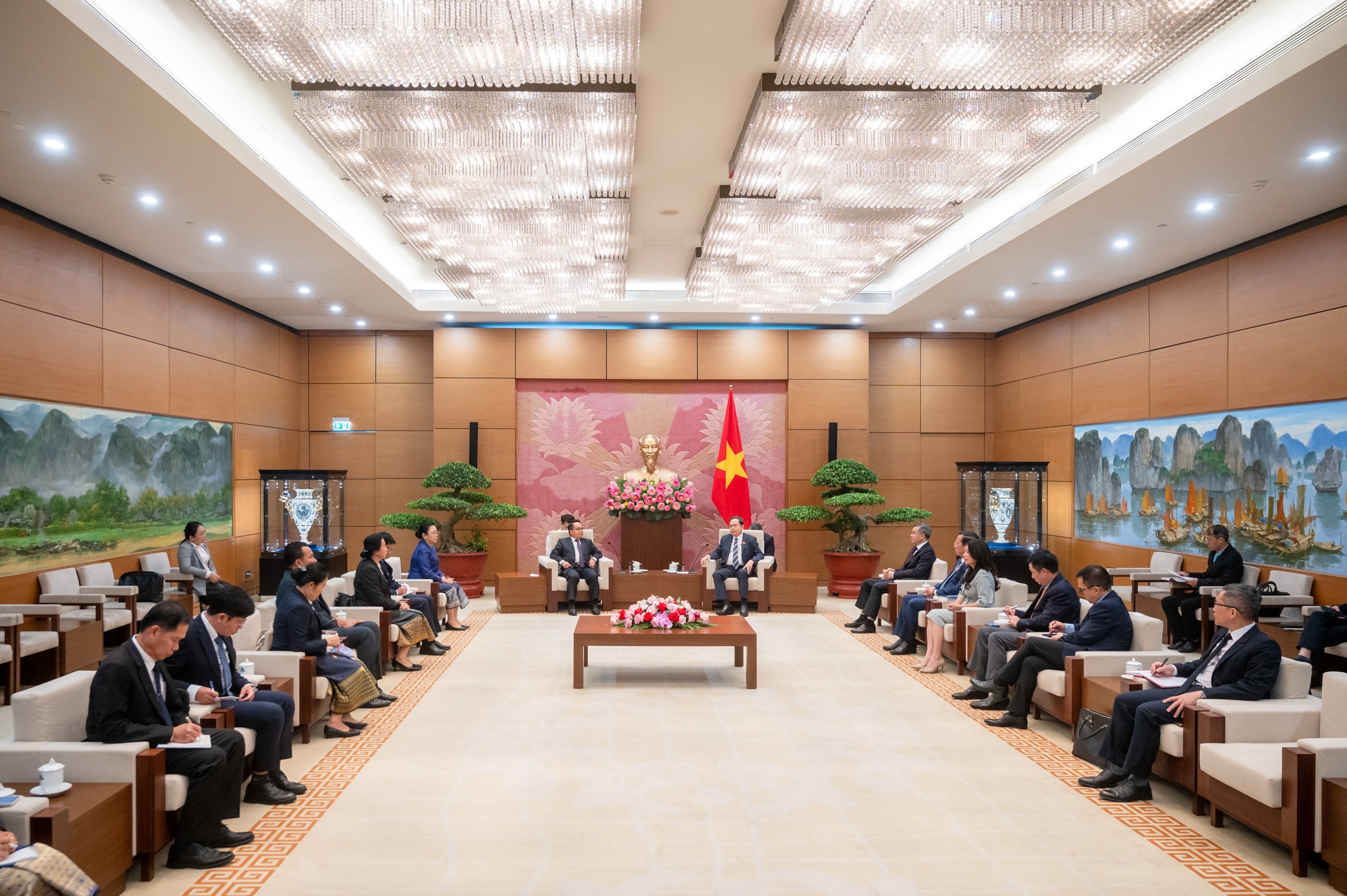 Quang cảnh cuộc tiếp. Ảnh: Phạm Thắng