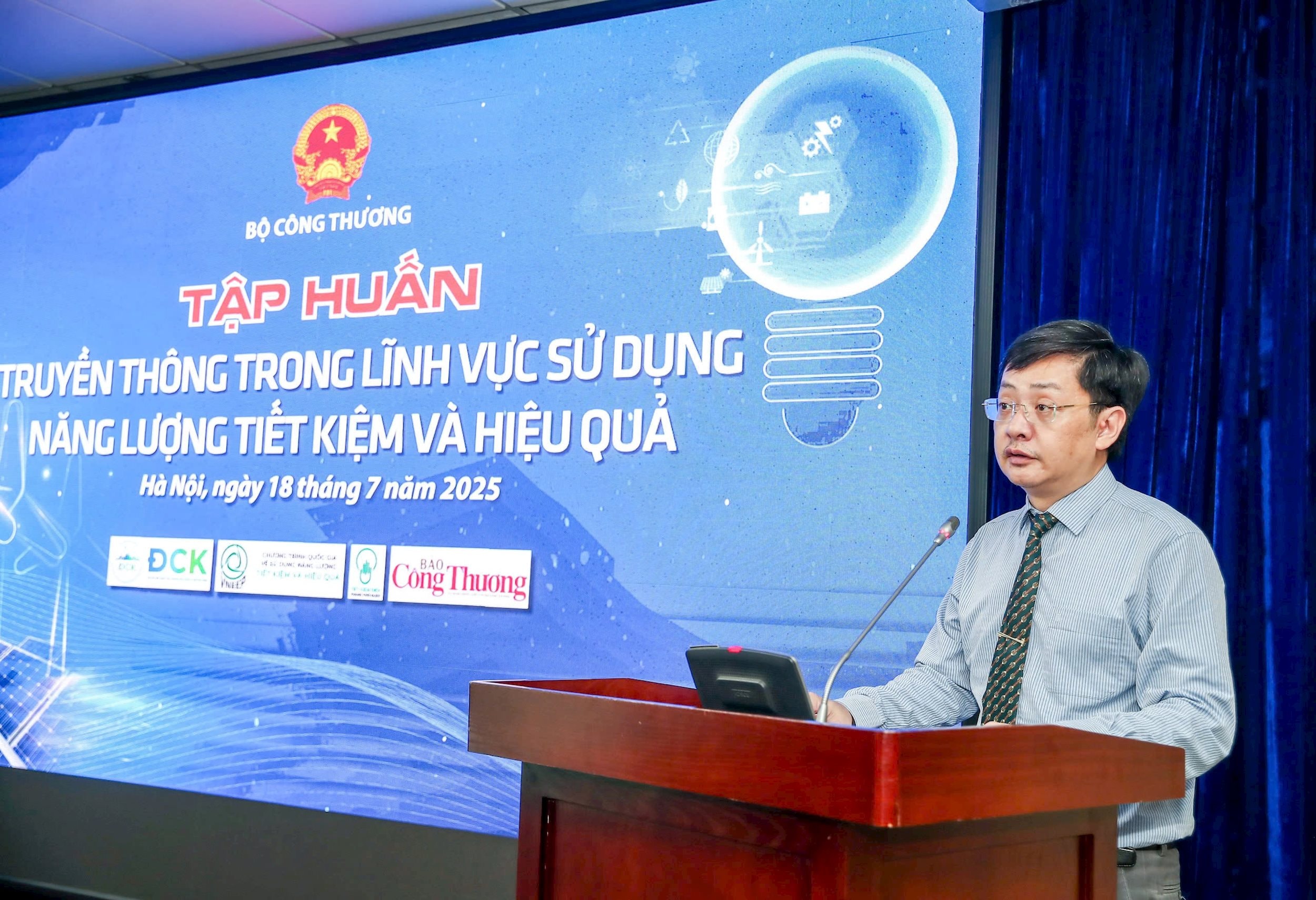 Đặng Hải Dũng - Phó Cục trưởng Cục Đổi mới sáng tạo, Chuyển đổi xanh và Khuyến công