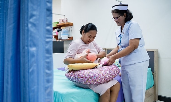 Thailand approves law extending maternity leave