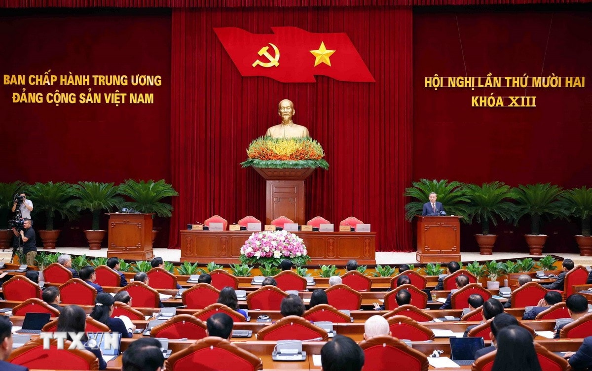 Tổng Bí thư Tô Lâm phát biểu bế mạc Hội nghị lần thứ 12 Ban Chấp hành Trung ương Đảng khóa XIII. Ảnh: Phạm Kiên/TTXVN