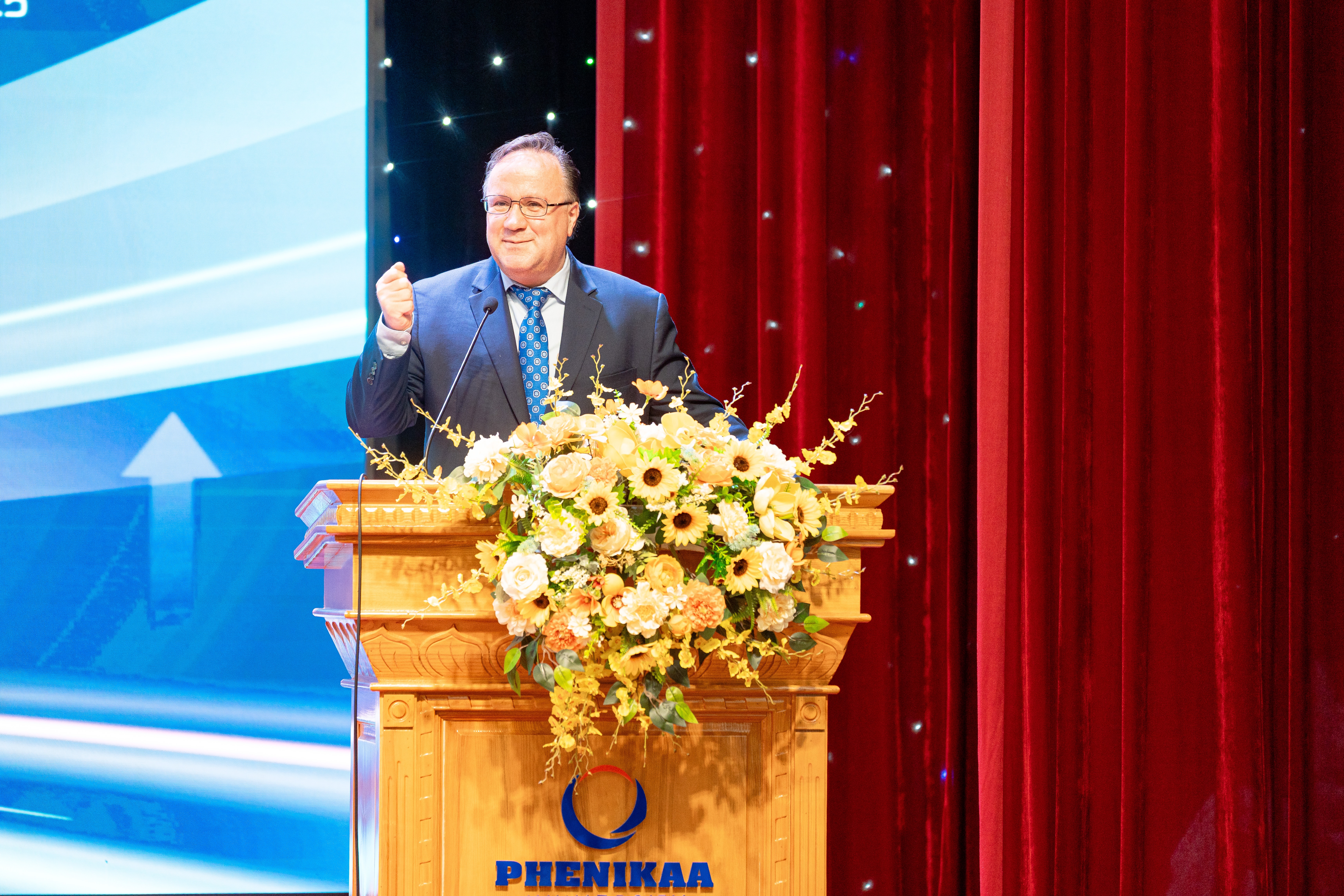 GS.TS. Cihan Cobanoglu, Hiệu trưởng Đại học Virscend (California, Hoa Kỳ)