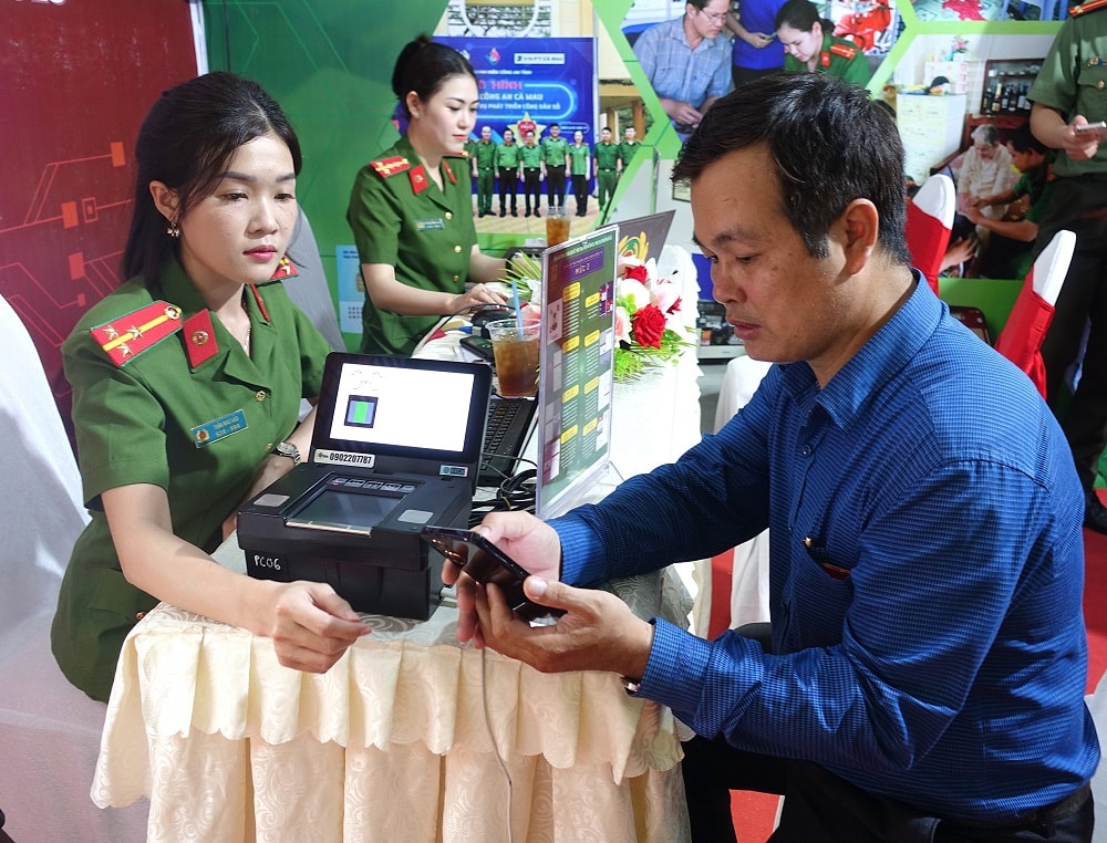 can bo chien si hướng dan
