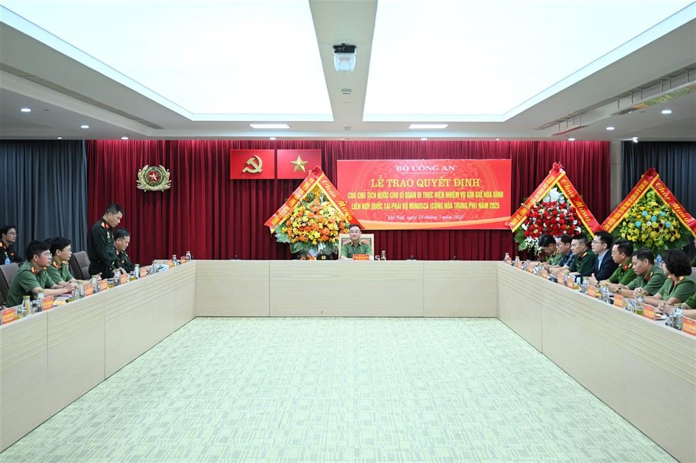 236_1 quang canh