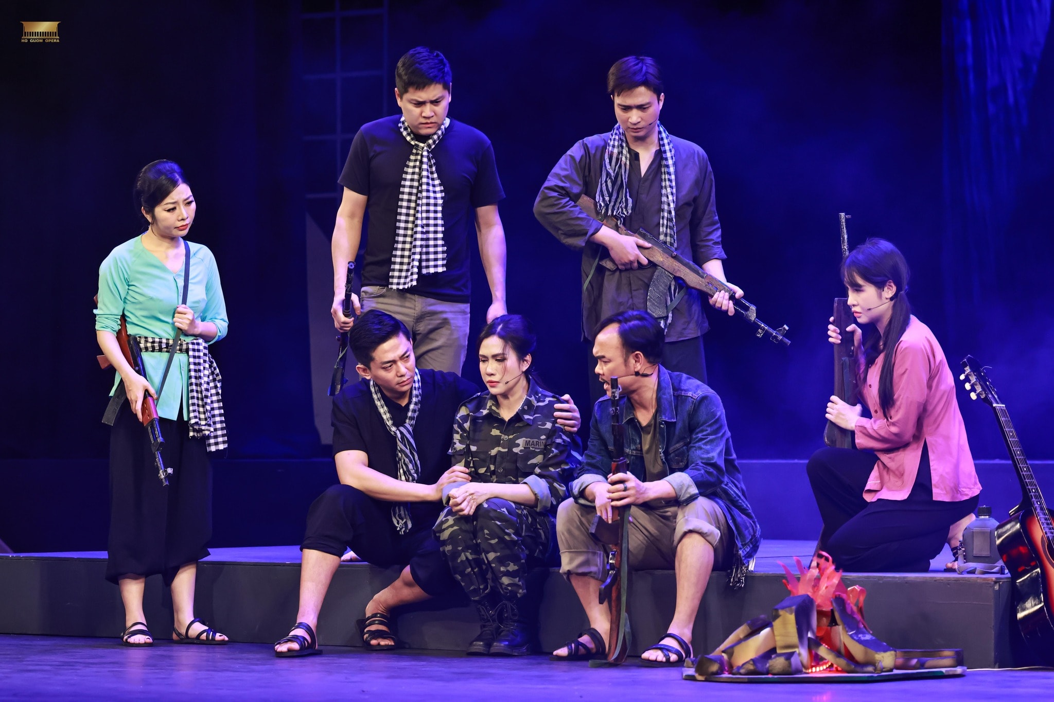 Vở Người thứ ba