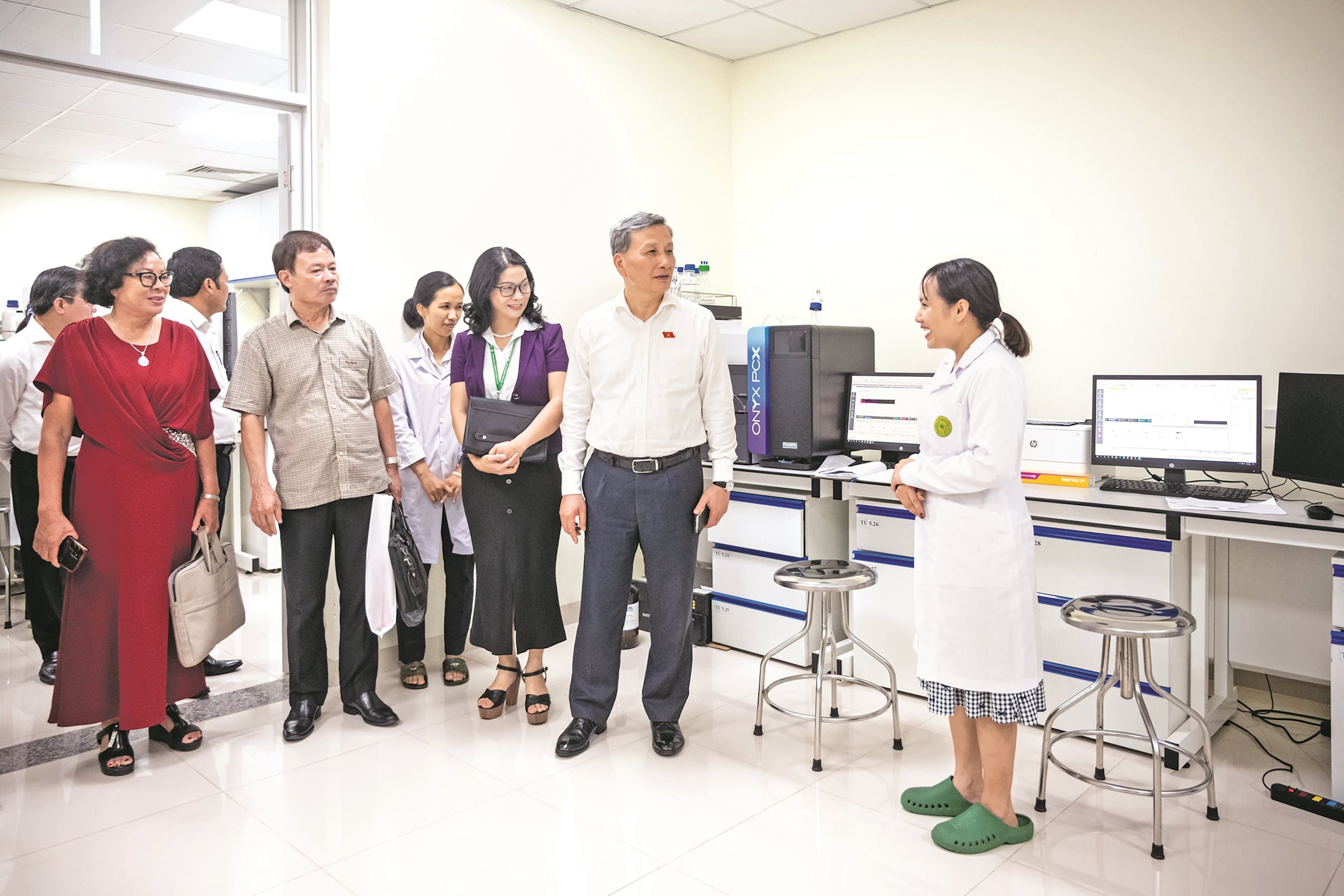 Z72_7327 - Thăm một số sản phẩm, công nghệ lĩnh vực môi trường tại Trung tâm Nghiên cứu xuất sắc và Đổi mới sáng tạo