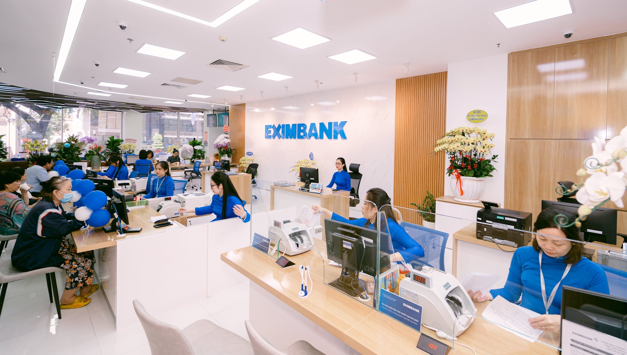Eximbank 1