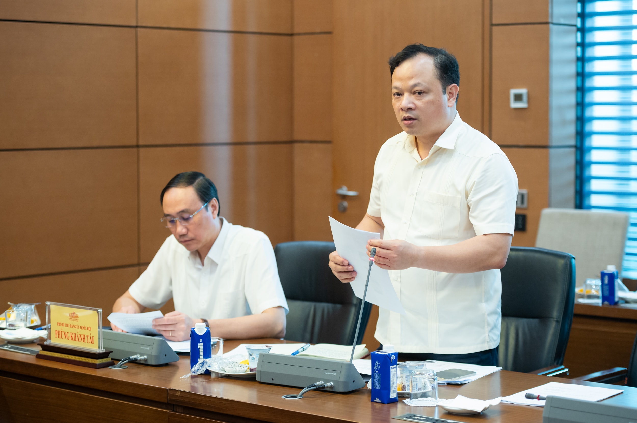 Z61_1002 - Chánh Văn phòng Đảng ủy Quốc hội Bùi Thế Cử