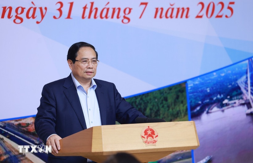 Thủ tướng Phạm Minh Chính chủ trì hội nghị. (Ảnh: Dương Giang/TTXVN)