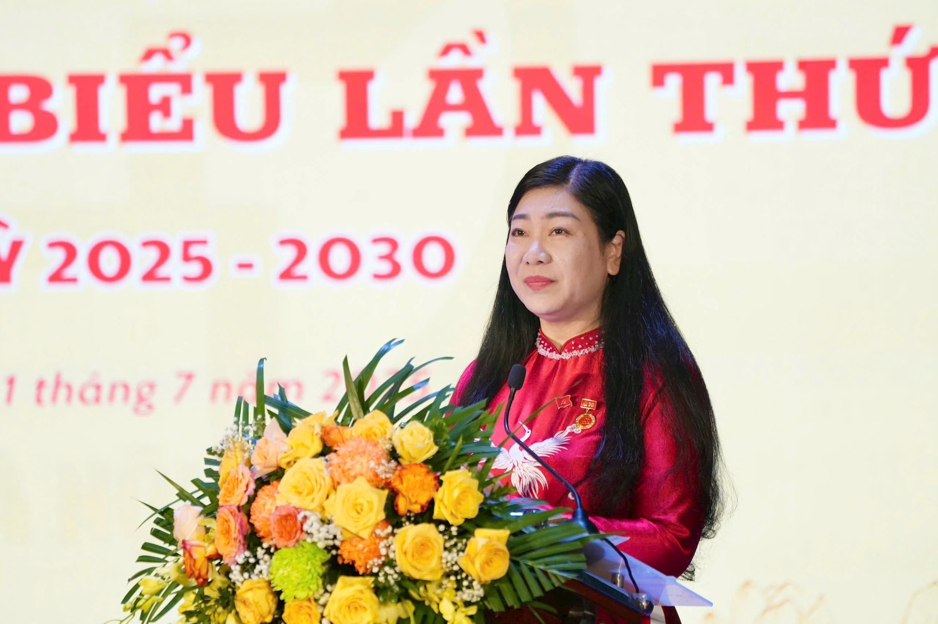 Đồng chí Nguyễn Lan Hương phát biểu khai mạc Đại hội. Ảnh: Viết Thành