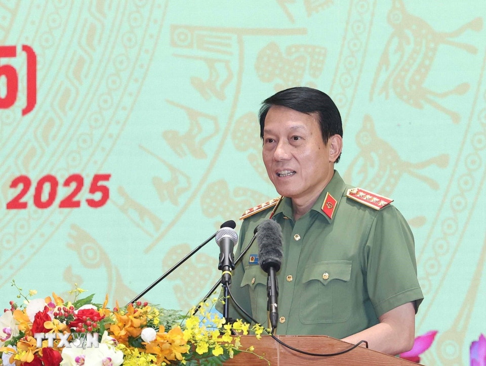 Đại tướng Lương Tam Quang, Ủy viên Bộ Chính trị, Bí thư Đảng ủy Công an Trung ương, Bộ trưởng Bộ Công an phát biểu. (Ảnh: Thống Nhất/TTXVN)