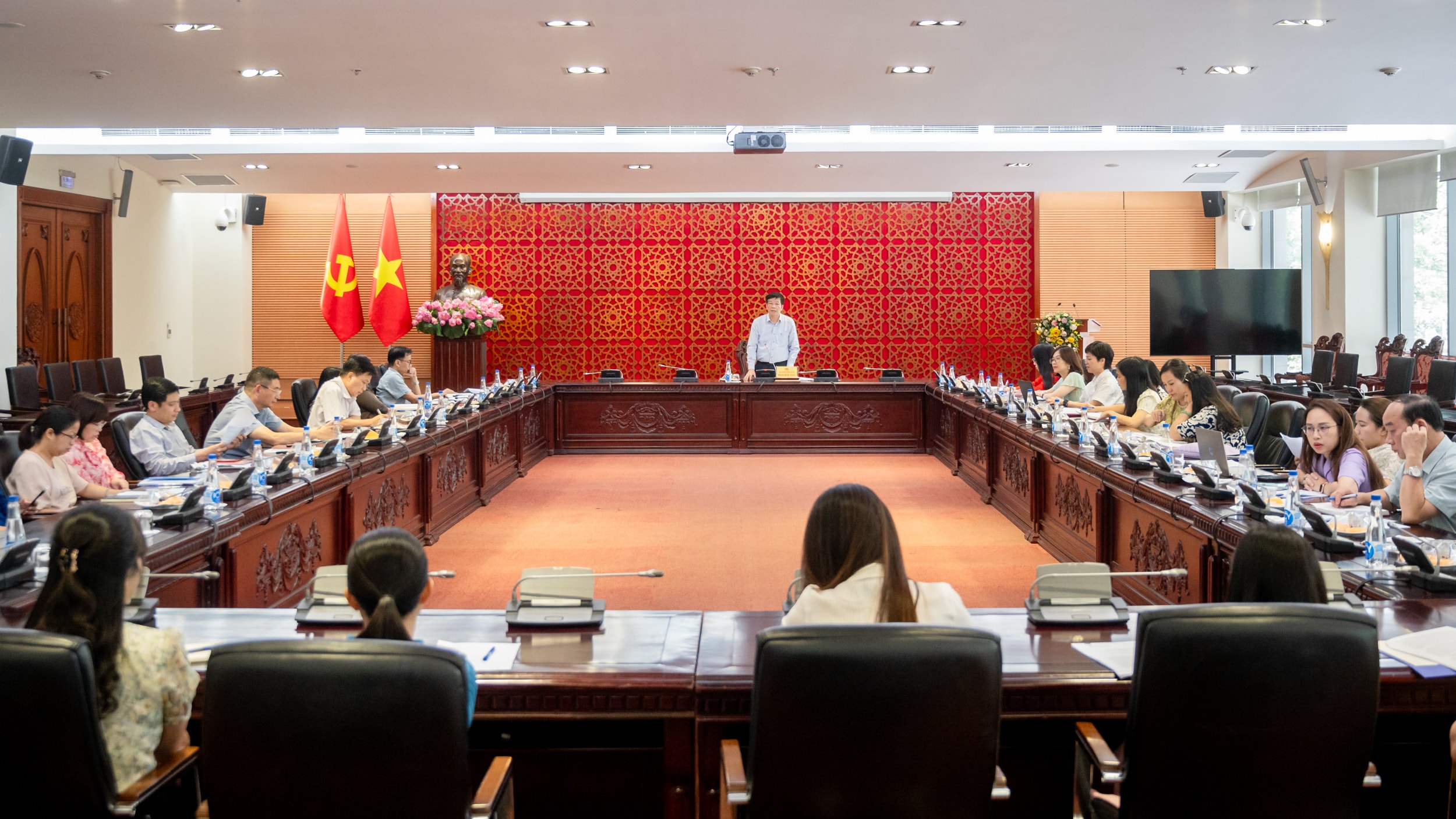 Z61_2344 - - Phó Chủ nhiệm VPQH Phạm Đình Toản