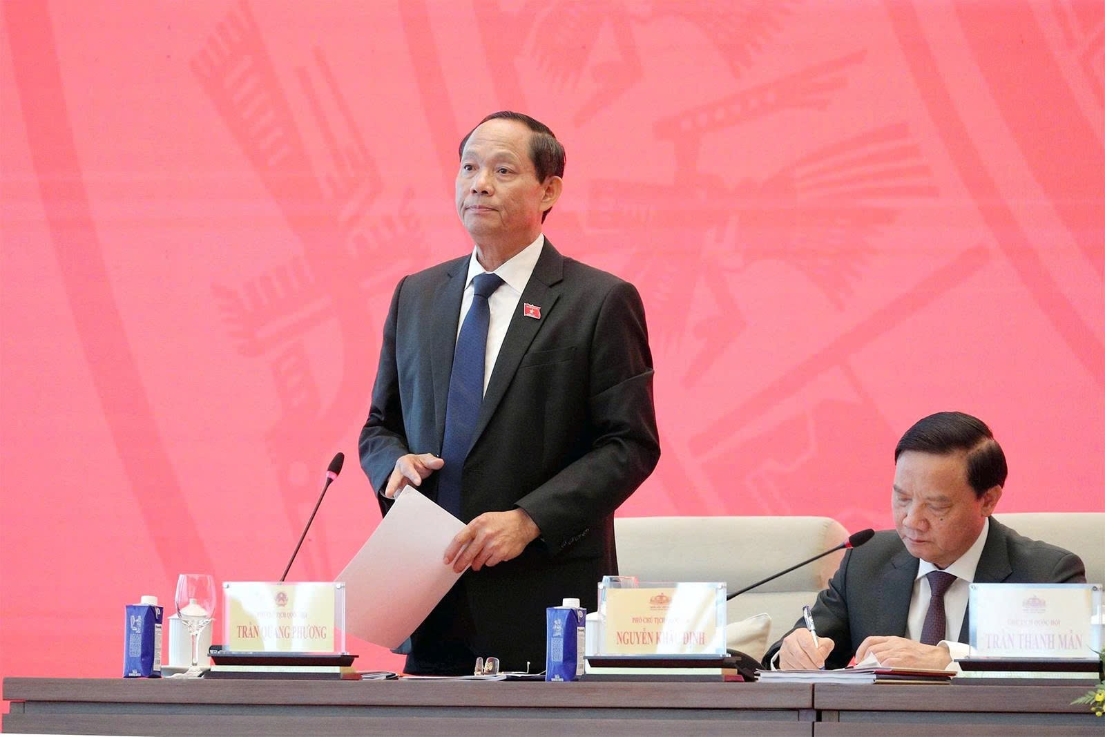 Phó Chủ tịch Quốc hội, Thượng tướng Trần Quang Phương phát biểu. Ảnh: Hồ Long