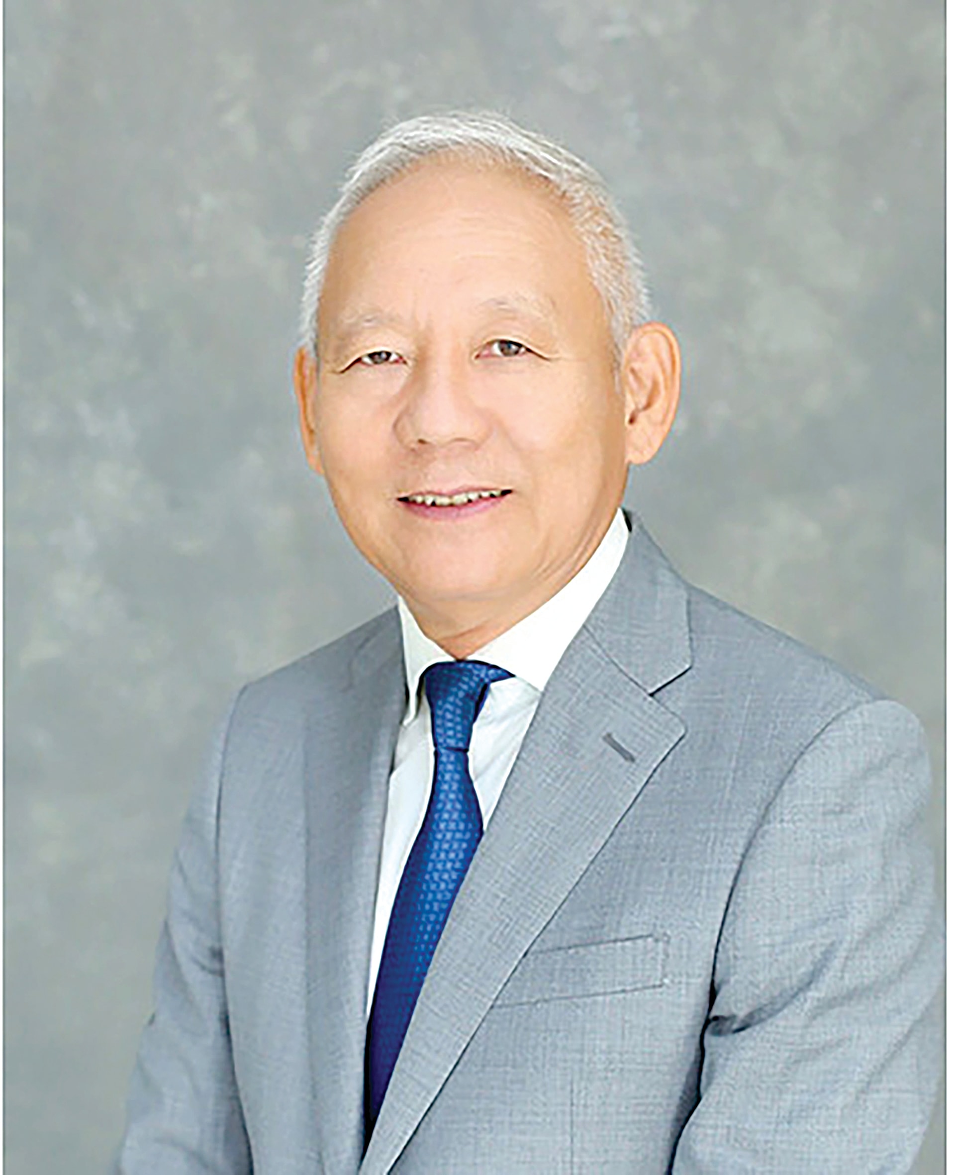 TS TRẦN VĂN,