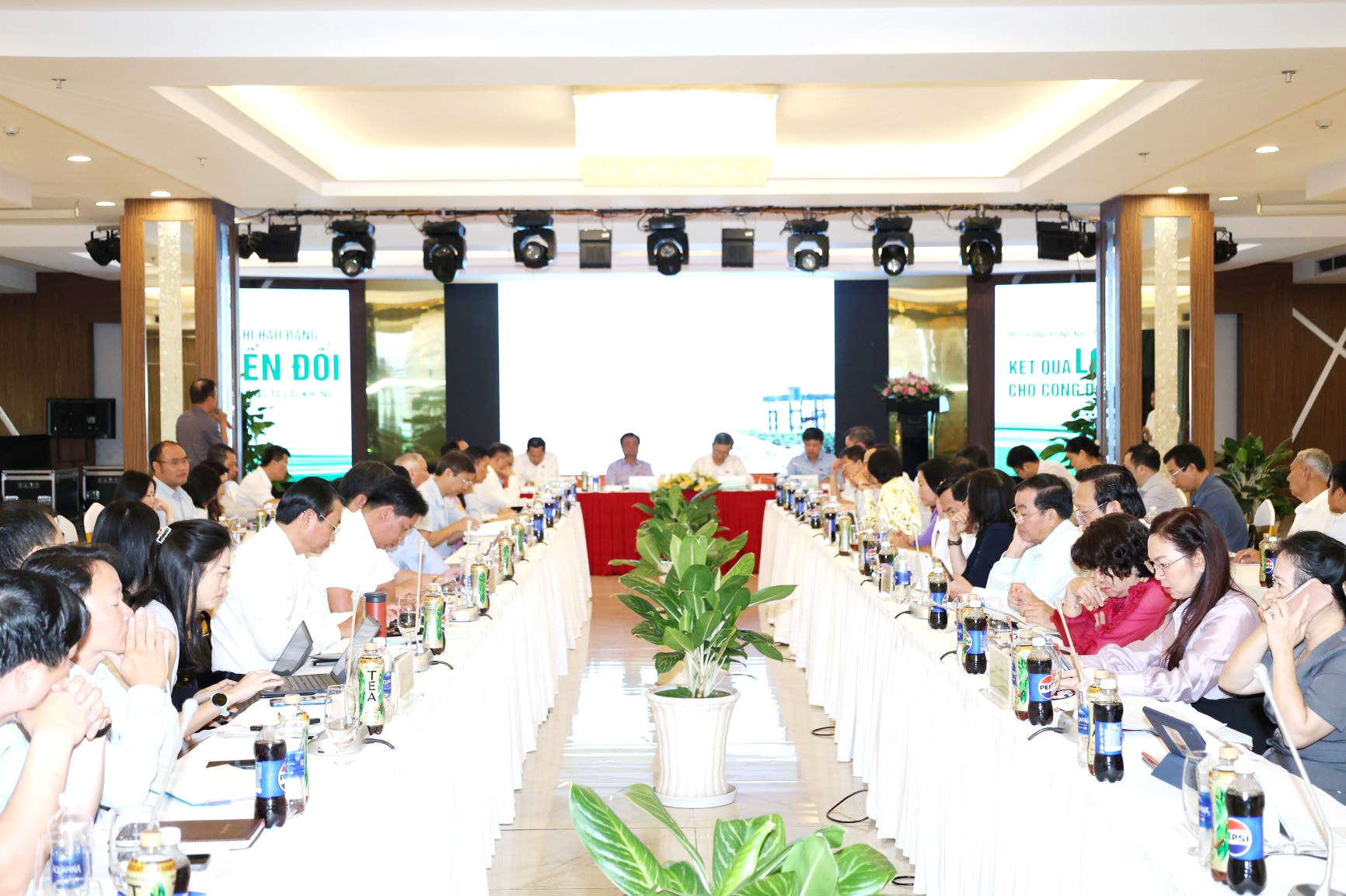 Quang cảnh hội thảo. Ảnh: Hải Hành