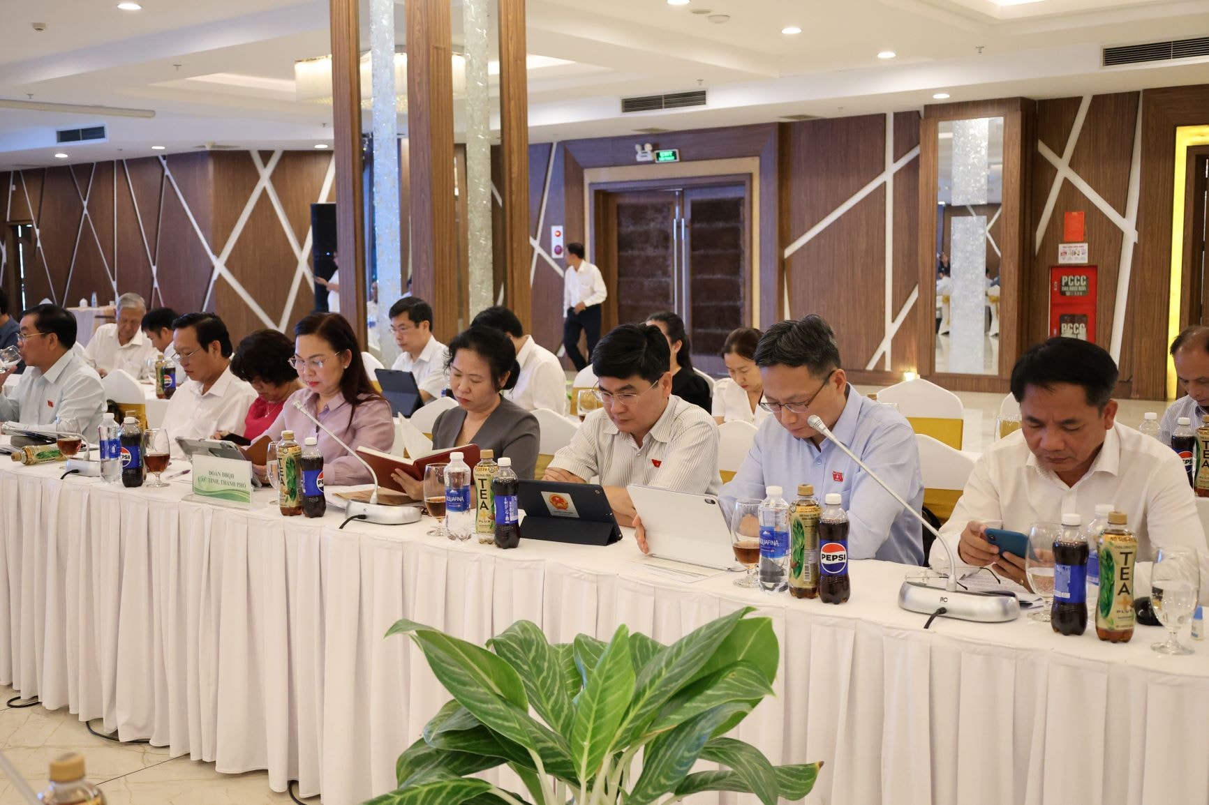 Các đại biểu dự hội thảo. Ảnh: Hải Hành