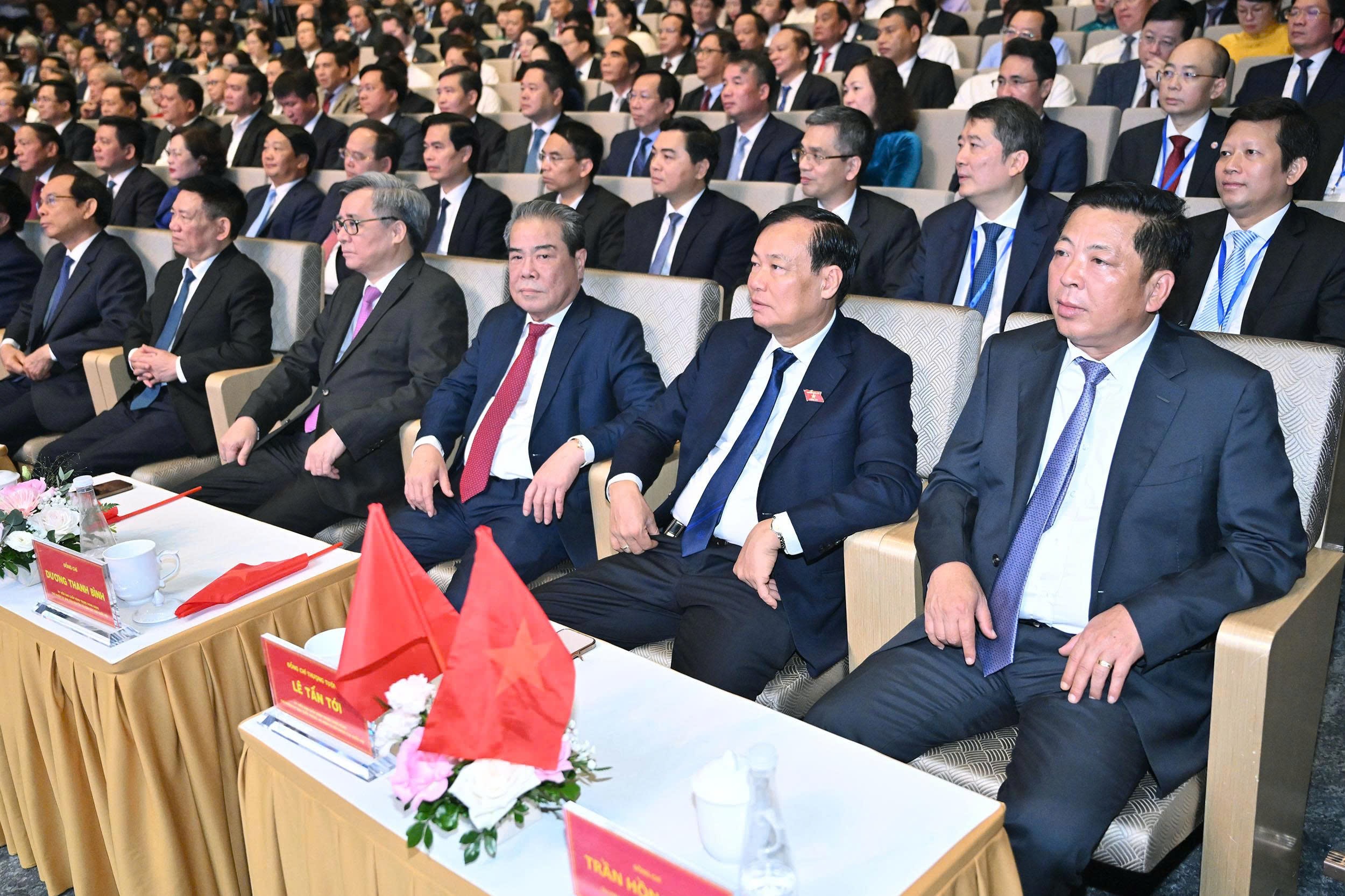 Các đại biểu dự Lễ kỷ niệm 80 năm ngày truyền thống ngành Tài chính Việt Nam (1)