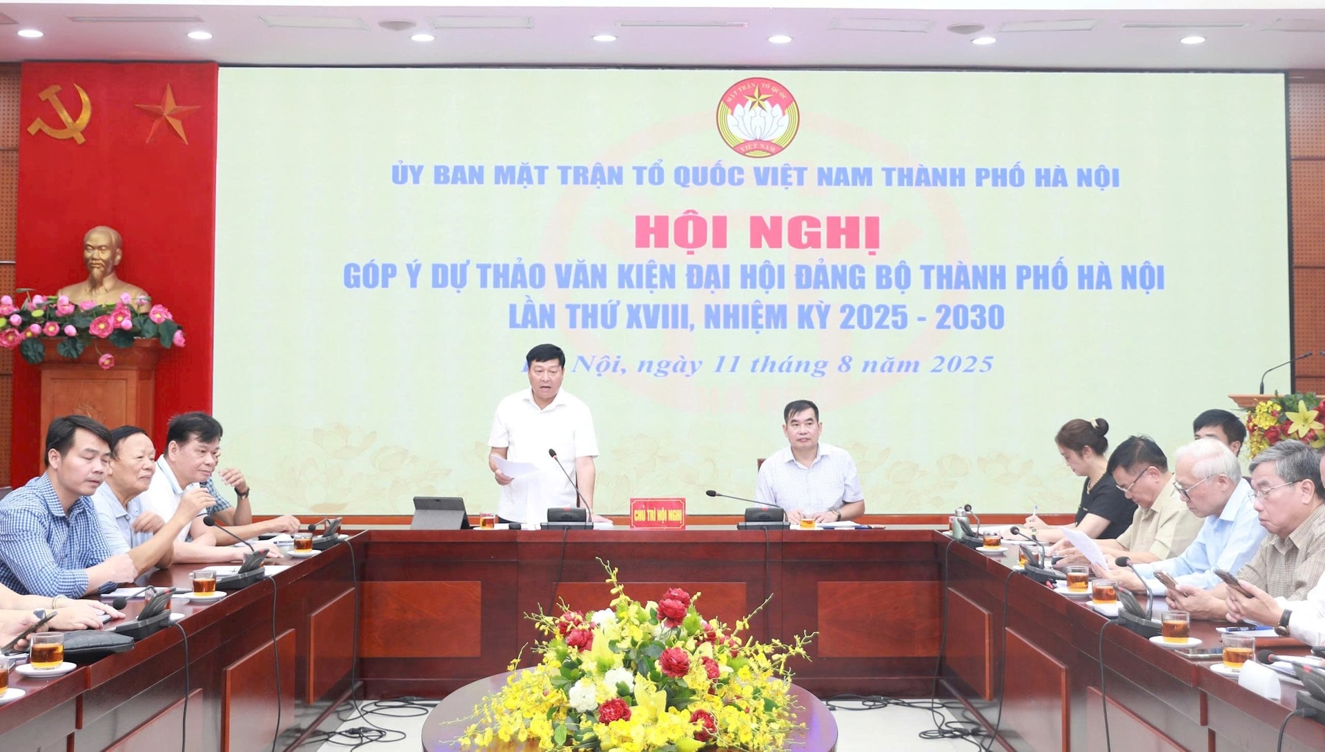 hoi-nghi-1.jpg