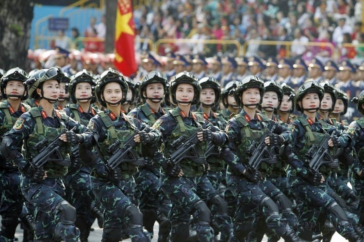 The female contingent of the Special Police marching in the national celebration of the 50th anniversary of the Liberation of the South and National Reunification (April 30, 1975 – 2025). (Photo: VNA)