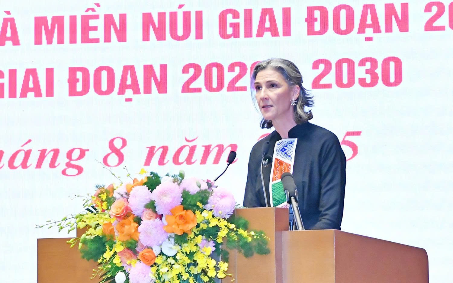 Trưởng đại diện thường trú Chương trình phát triển Liên Hợp quốc (UNDP) tại Việt Nam Ramla Khalidi