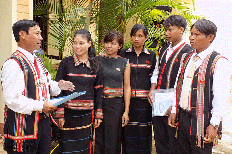 Rà soát, đánh giá tình hình đội ngũ cán bộ, công chức làm công tác dân tộc, tôn giáo, tín ngưỡng