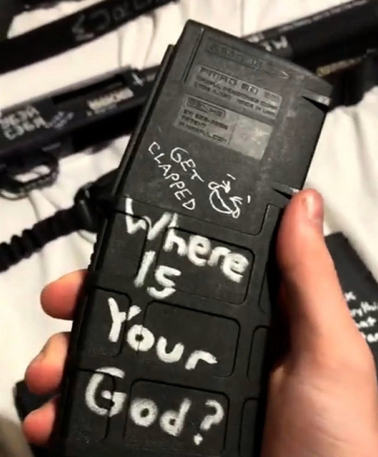 z6952533798547_2fd59ed5e0b7fa5132975a48962912f4.jpg