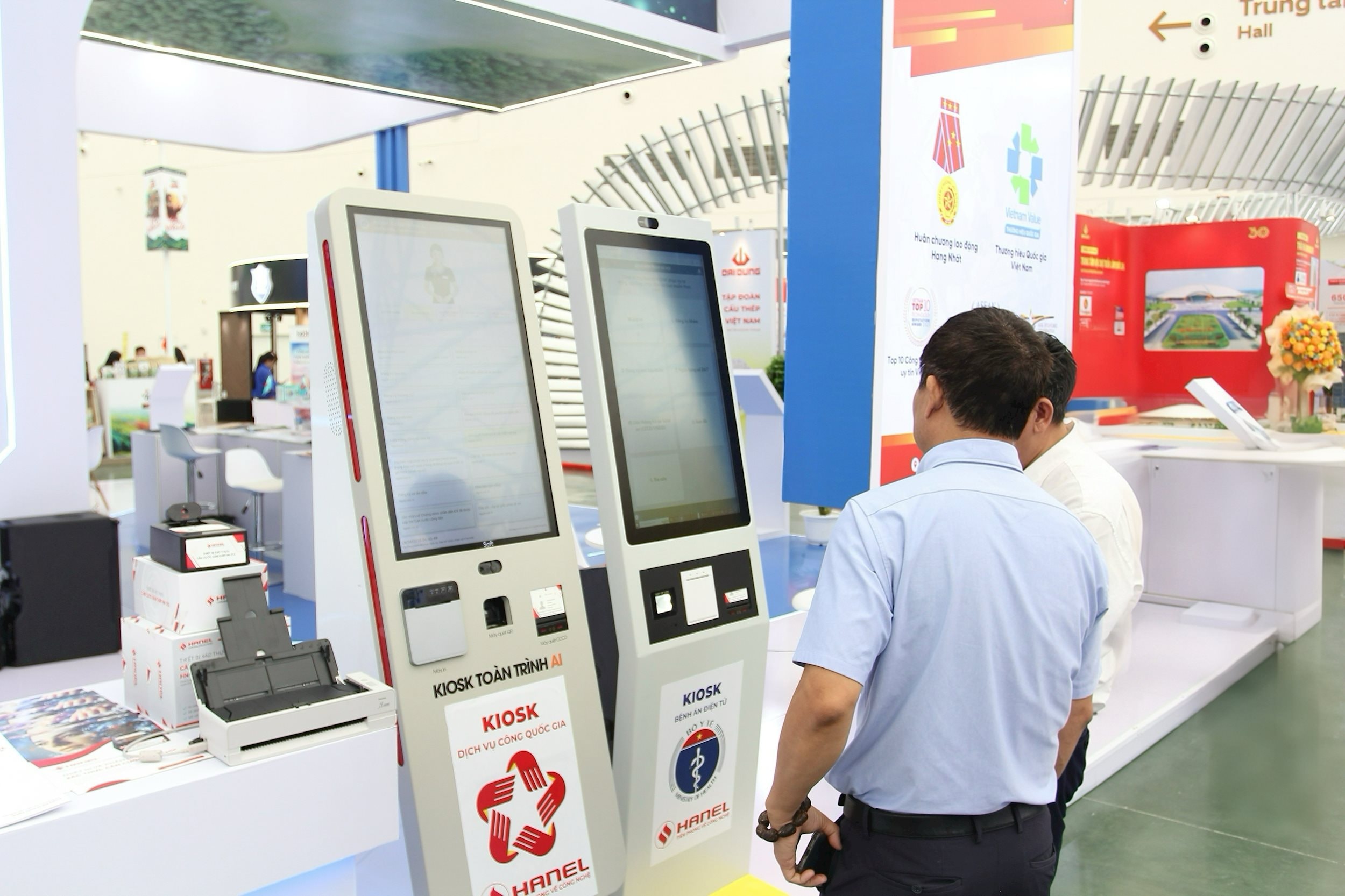 Sản phẩm Kiosk tại gian hàng Hanel