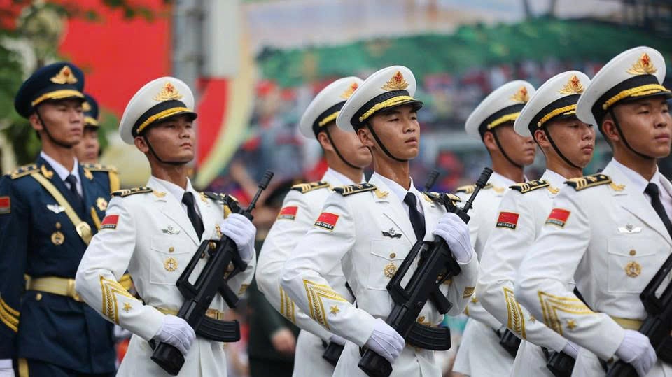 Đ quân đội Trung Quốc tham gia buổi tổng duyệt. Ảnh: Mai Anh/Vietnam+
