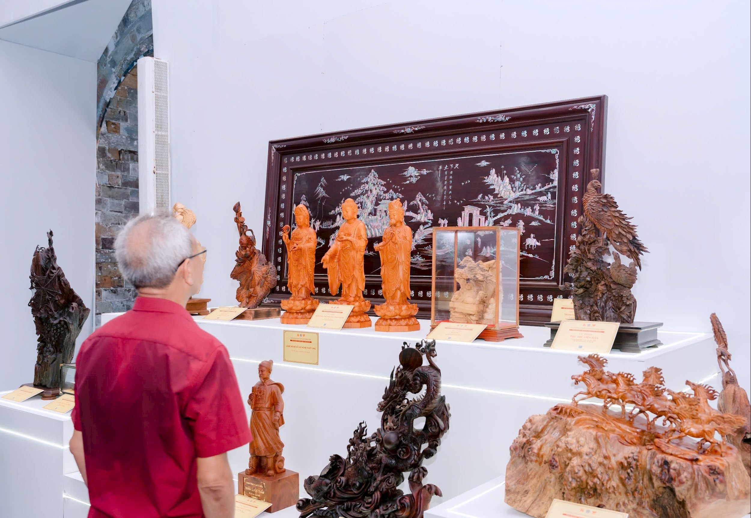 Triển lãm 2