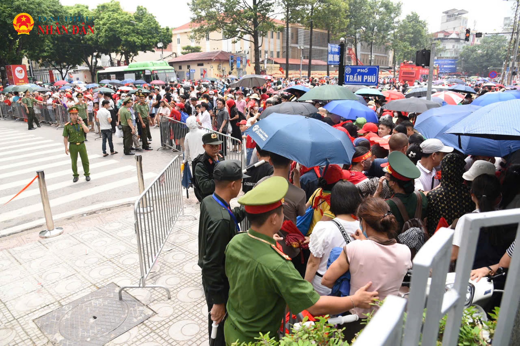bảo vệ an ninh_A80 (3)