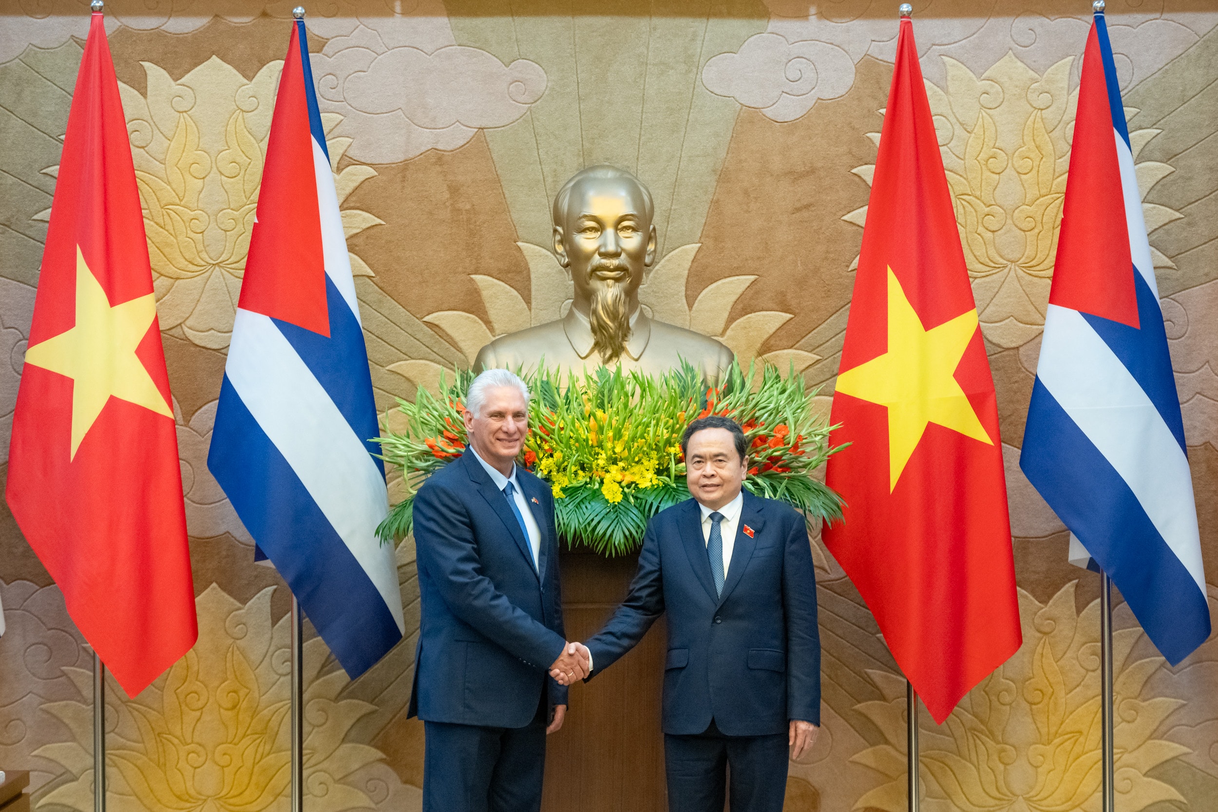 20250902 - CTQH Trần Thanh Mẫn hội kiến Bí thư thứ nhất, Chủ tịch nước Cuba