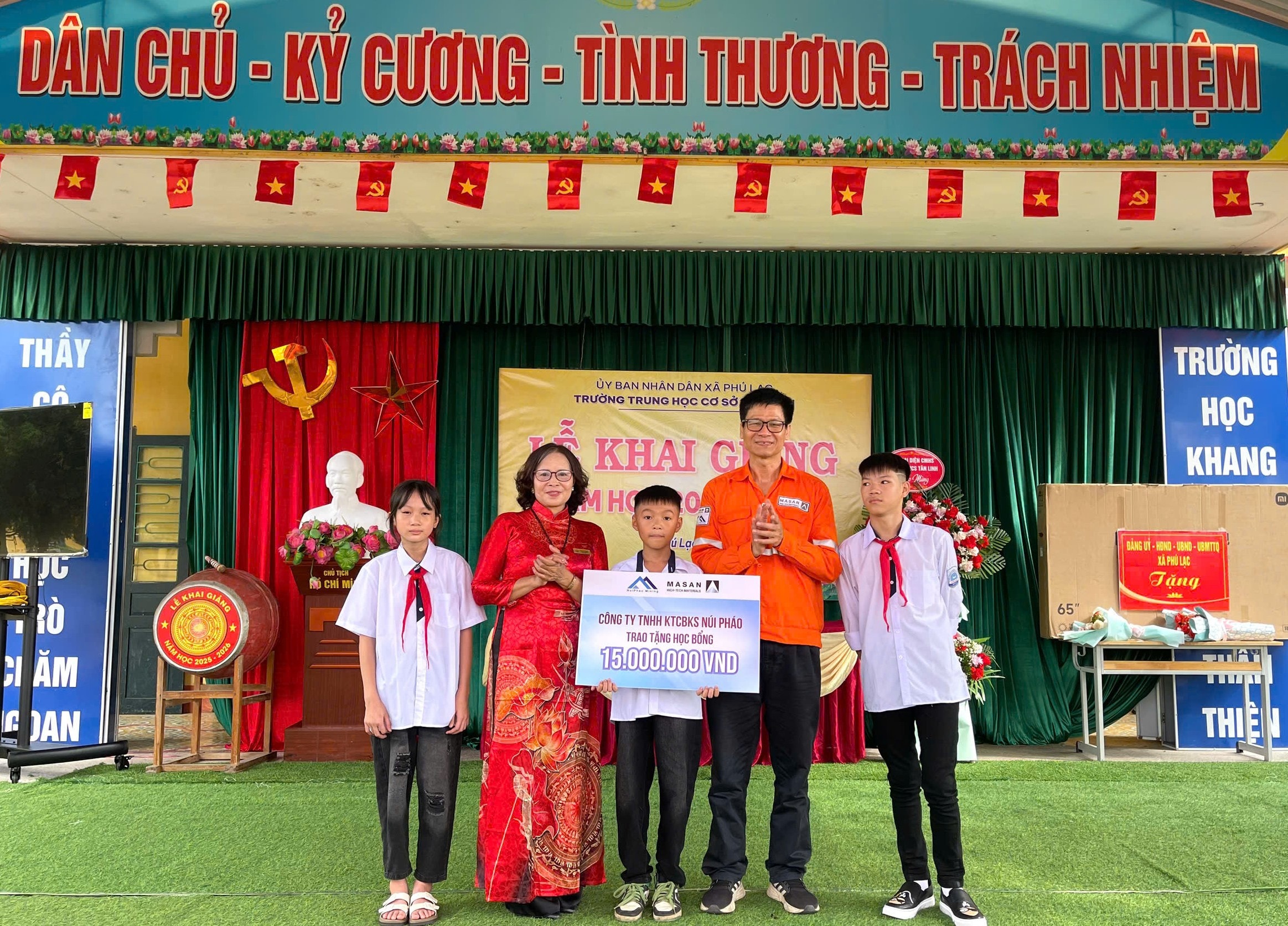 THCS Tân Linh
