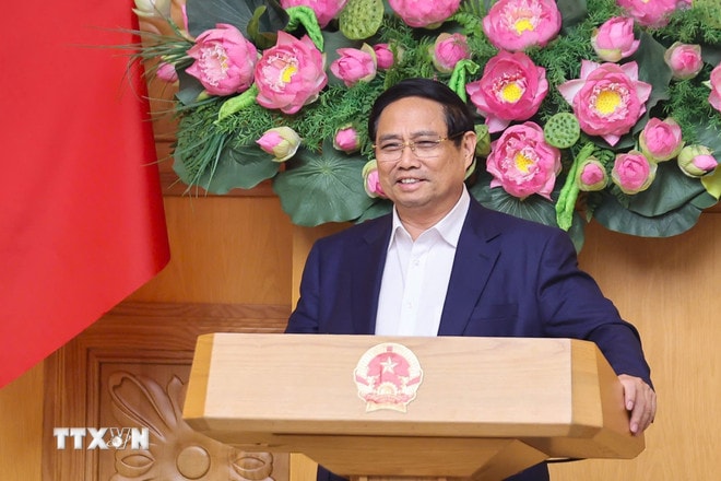 ttxvn-thu-tuong-pham-minh-chinh-lam-viec-voi-hoi-dong-tu-van-chinh-sach-0709-3.jpg