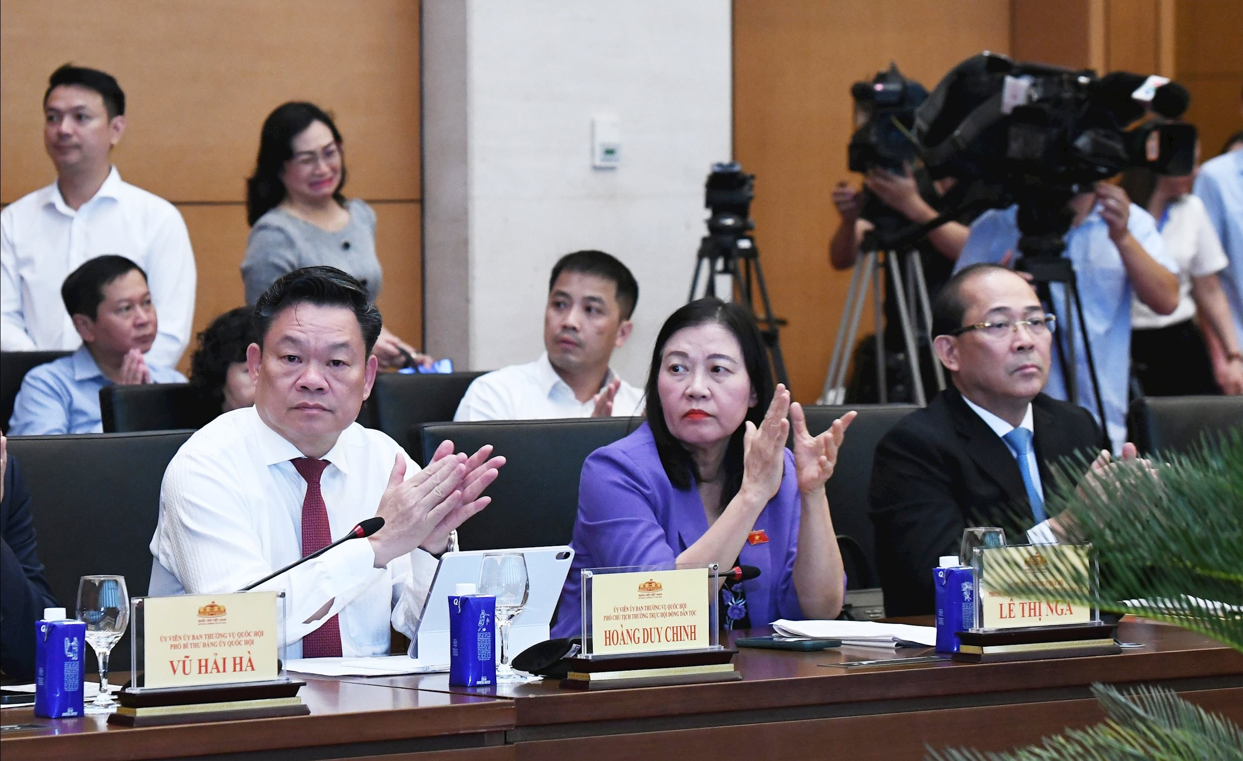 Các đại biểu tham dự hội thảo. Ảnh: Lâm Hiển