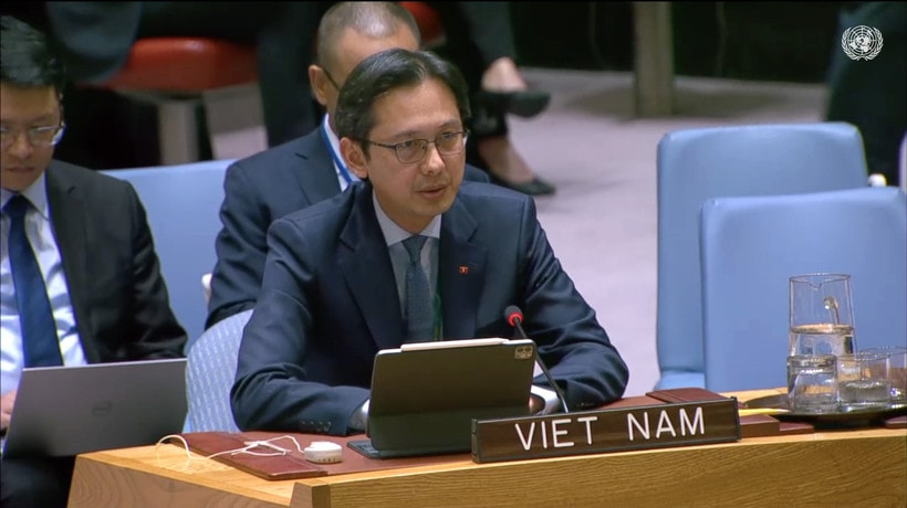 Ambassador Do Hung Viet, Permanent Representative of Vietnam to the United Nations, speaks at the event. (Photo: VNA)