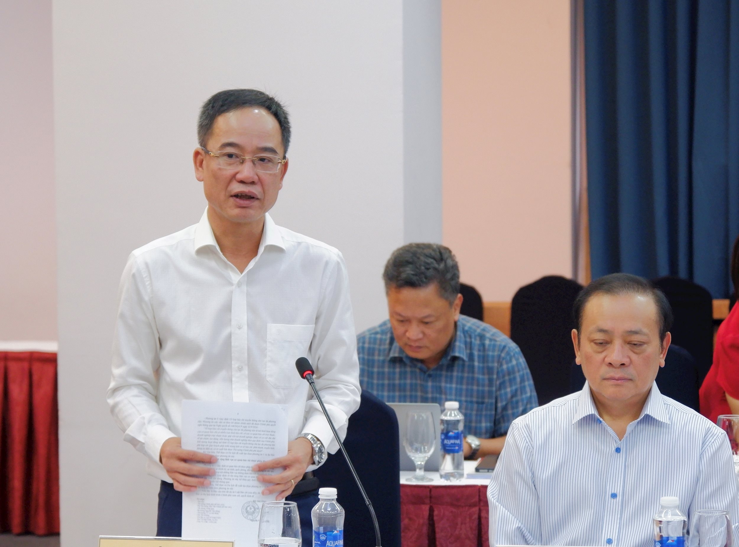 Phó Cục trưởng Cục Báo chí, Bộ Văn hoá, Thể thao và Du lịch Nguyễn Văn Hiếu phát biểu. Ảnh: Hoa Le