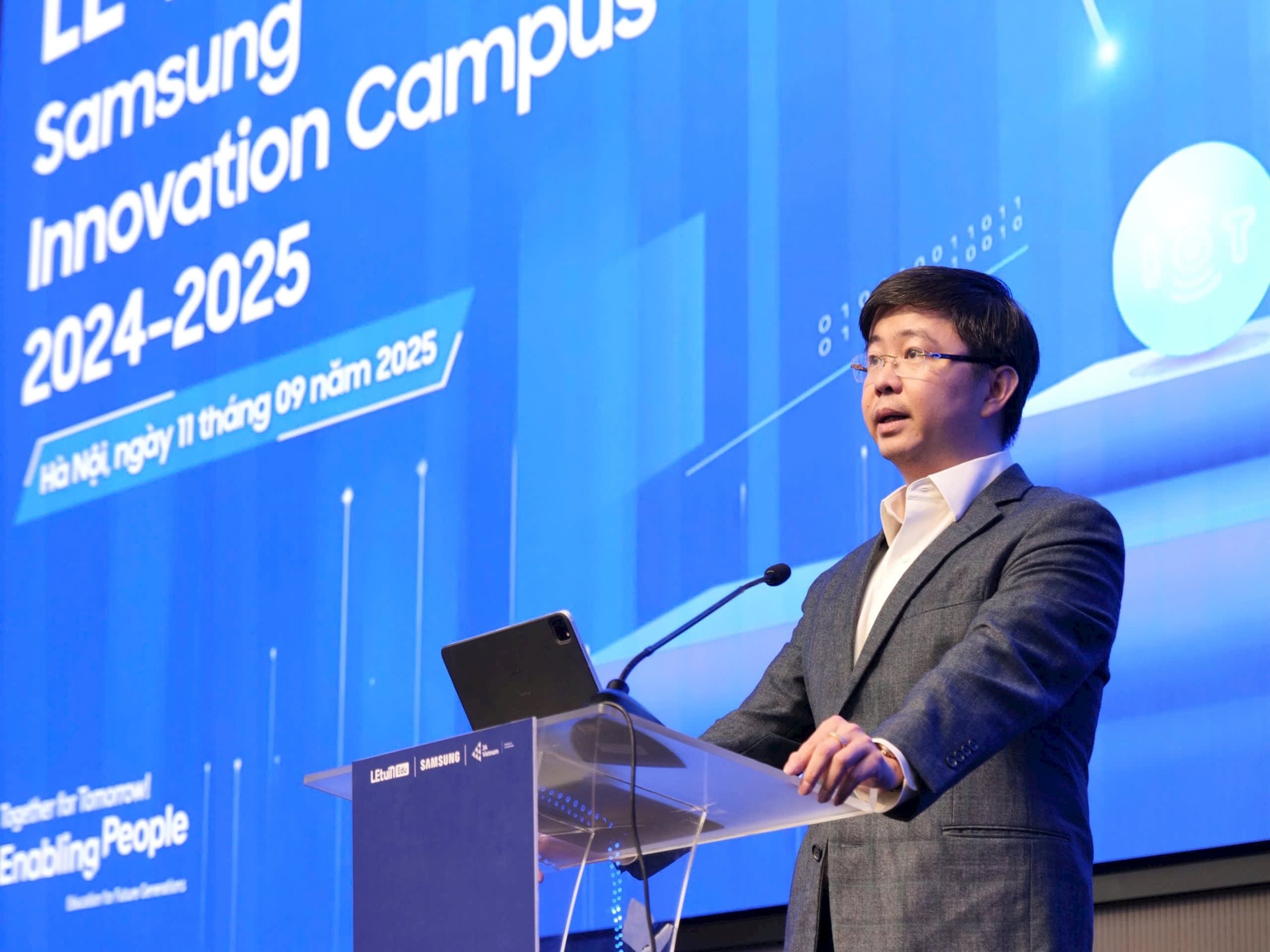 Ông Bùi Hoàng Phương - Thứ trưởng Bộ Khoa học và Công nghệ phát biểu tại sự kiện