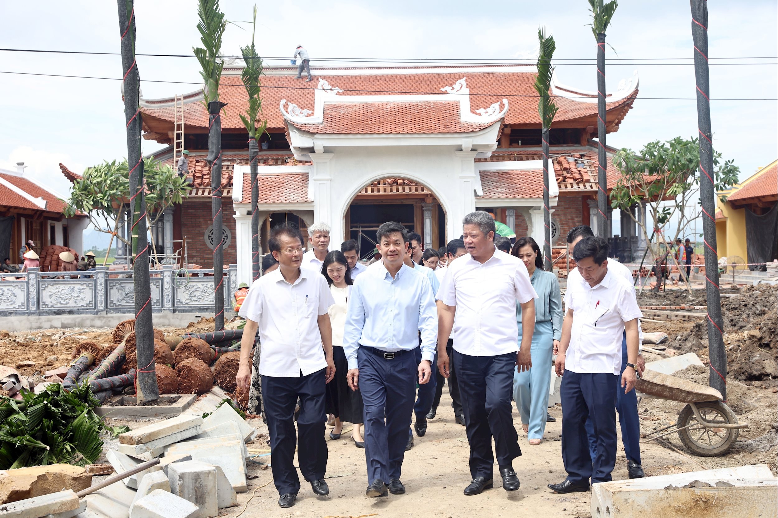 Tổng Thư ký Quốc hội, Chủ nhiệm Văn phòng Quốc hội Lê Quang Tùng và Đoàn công tác khảo sát tiến độ triển khai Dự án (2)