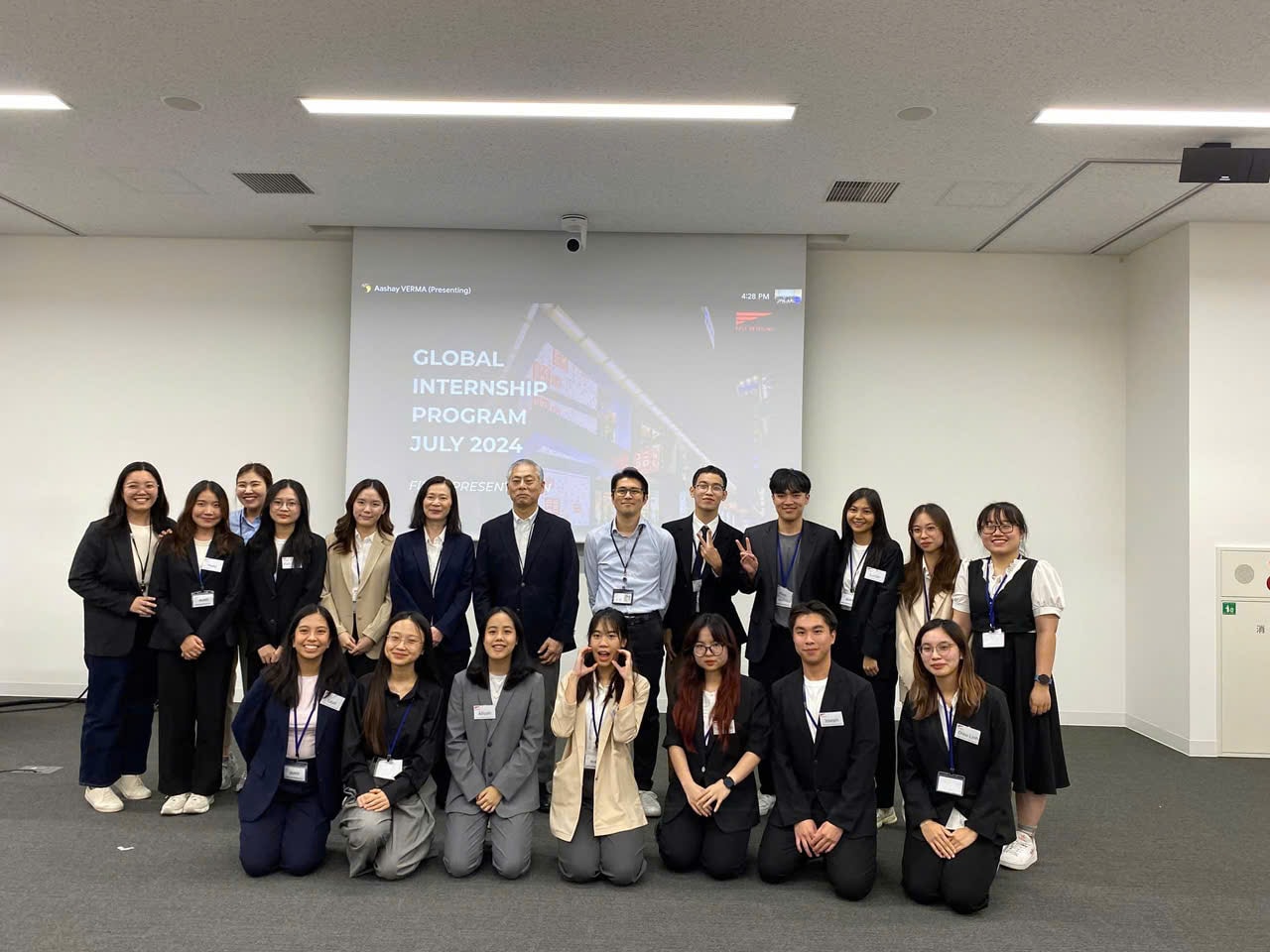 Kim Oanh là 1 trong 8 sinh viên trúng tuyển chương trình “Global Internship Program 2024” tại Nhật bản của tập đoàn Fast Retailing - một trong những tập đoàn thời trang lớn nhất thế giới