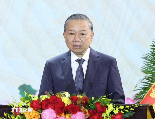 ttxvn-tong-bi-thu-du-ky-niem-80-nam-ngay-truyen-thong-tong-cuc-cong-nghiep-quoc-phong-5.jpg