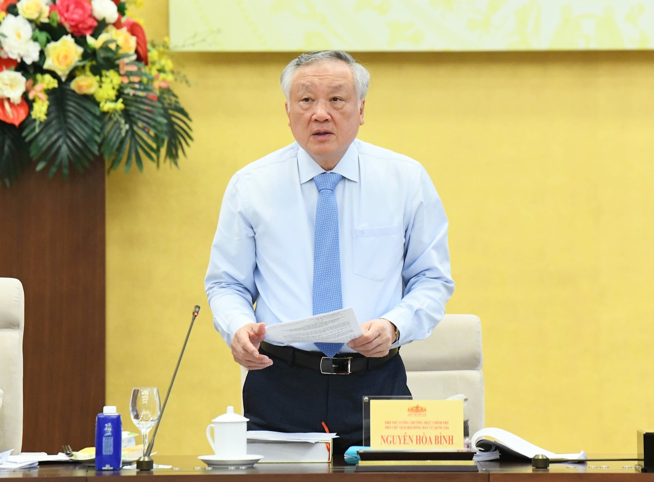 Ủy viên Bộ Chính trị, Phó Thủ tướng Thường trực Chính phủ Nguyễn Hòa Bình - Phó Chủ tịch Hội đồng Bầu cử quốc gia phát biểu. Ảnh: Lâm Hiển